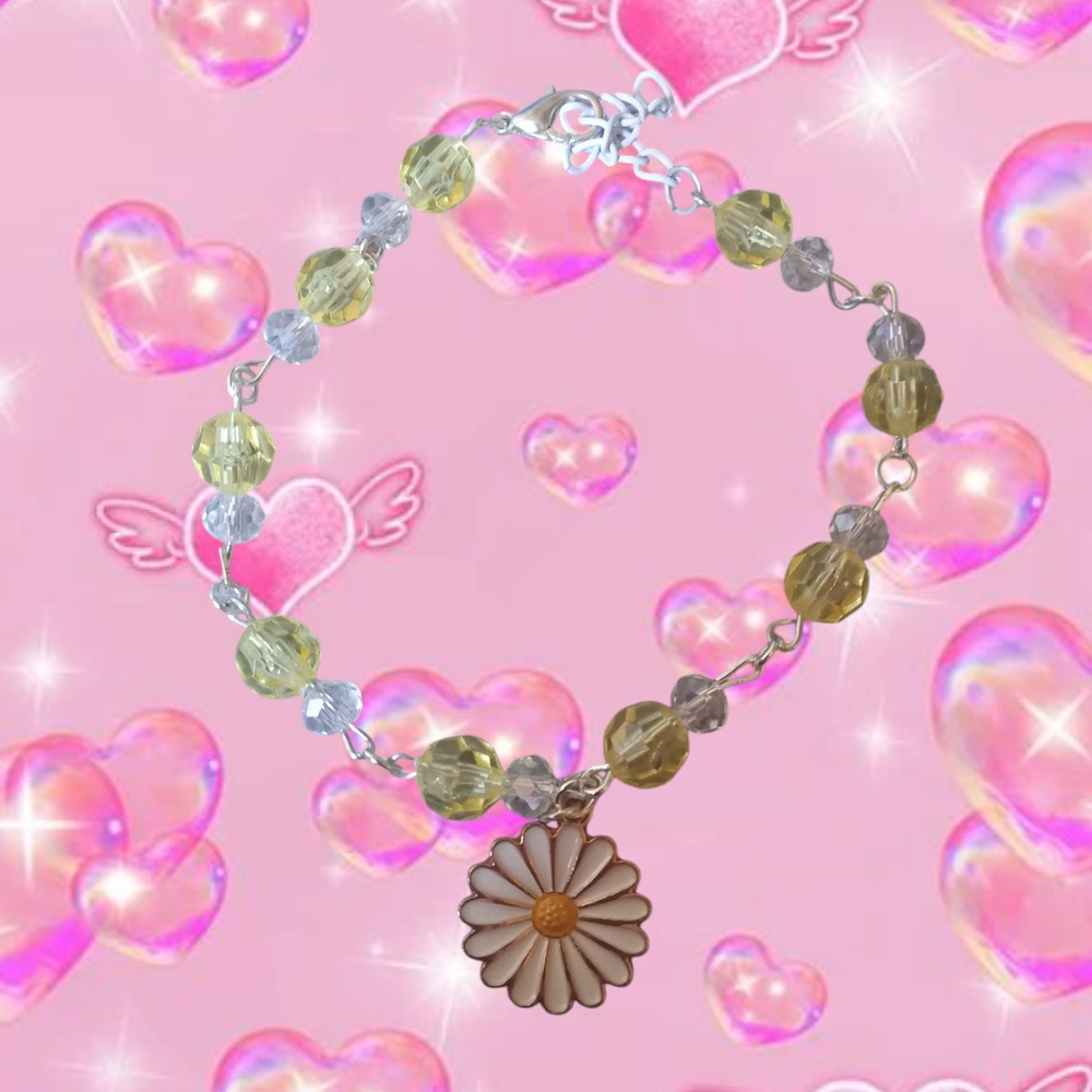 Daisy Charm Beaded Bracelet - Gold and Silver